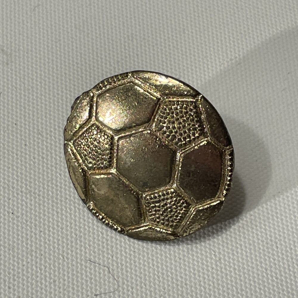 Soccer Ball Football Foot Ball Gold Toned Vintage Lapel Pin Single